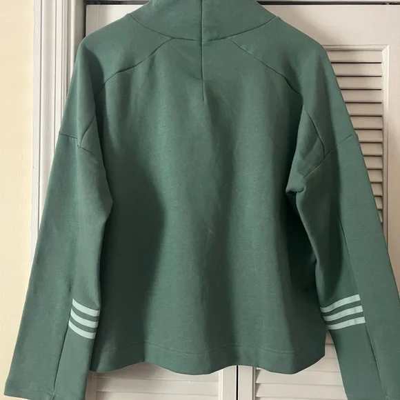 Adidas Women’s Green Mock Neck Pullover Sweatshirt Size Medium - Picture 5 of 5